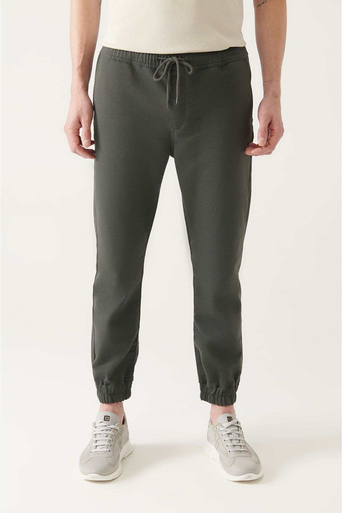Avva Erkek Antrasit Yandan Cepli Örme Bağcıklı Relaxed Fit Jogger Pantolon B003025 AN10409