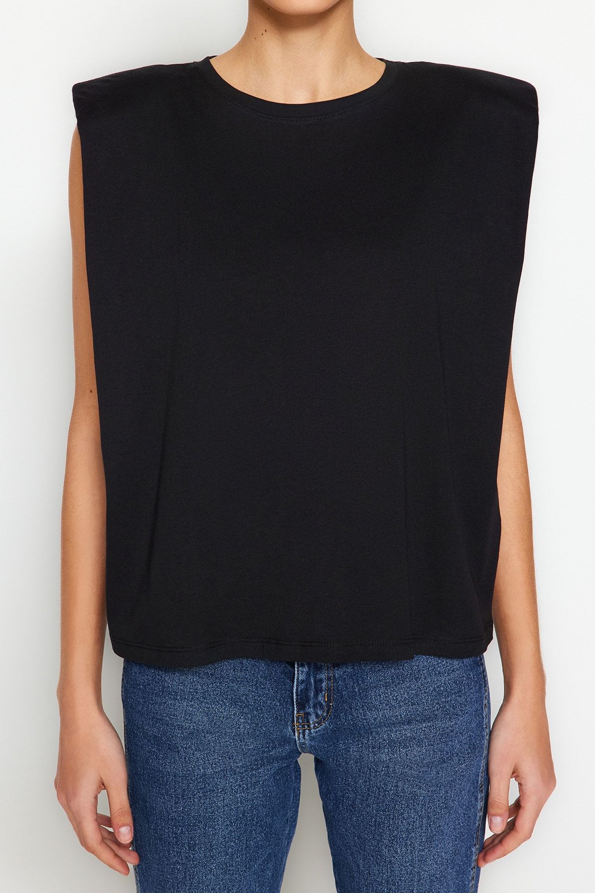 Trendyol Collection T-Shirt Schwarz Regular Fit