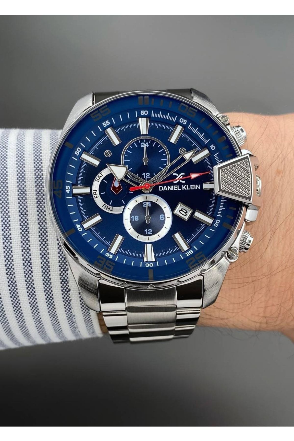 Daniel klein chronograph sales settings
