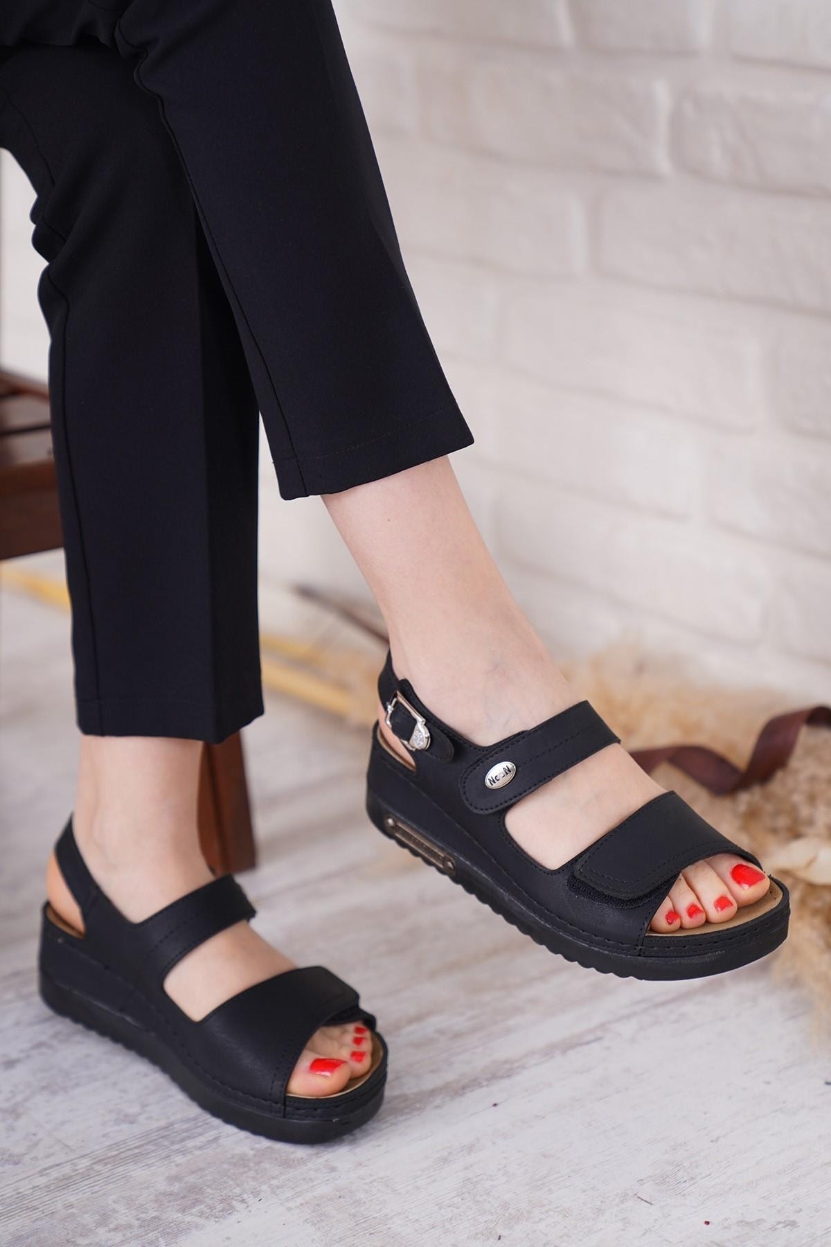 Moda Pie Holo Cift Çırtlı Kadın Ortopedik Sandalet Siyah