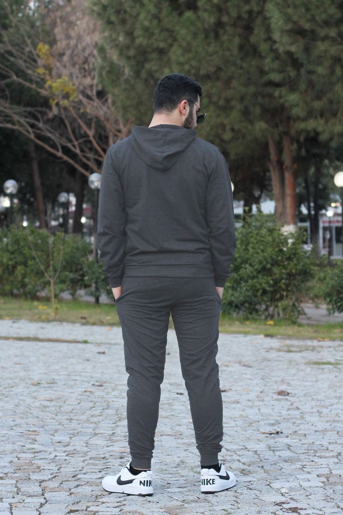 han collection-Σετ ανδρικής φόρμας με κουκούλα Kangaroo Pocket 2ip 3