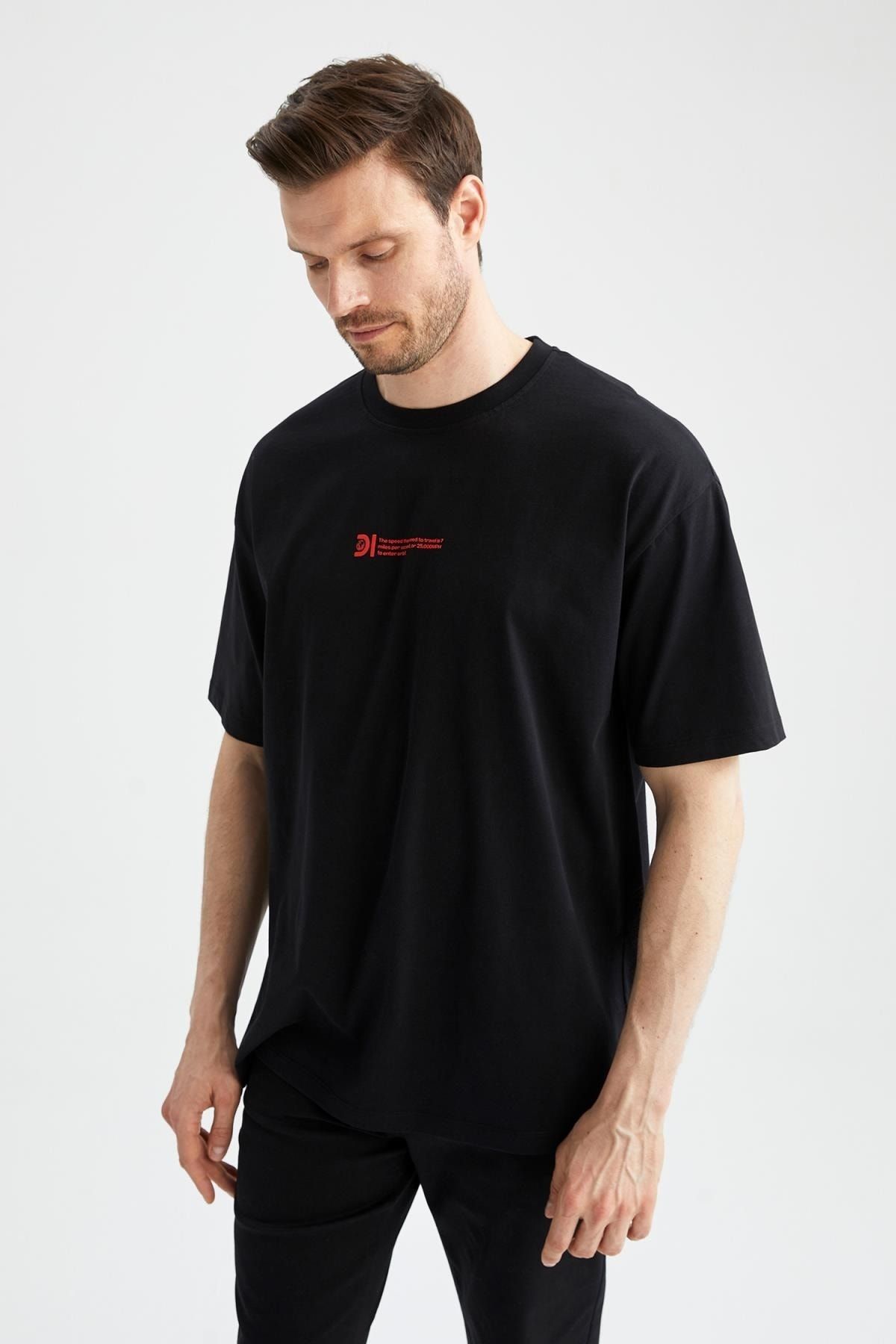 DeFacto Discovery Oversize Fit Bisiklet Yaka Pamuklu Penye Tişört PG9180