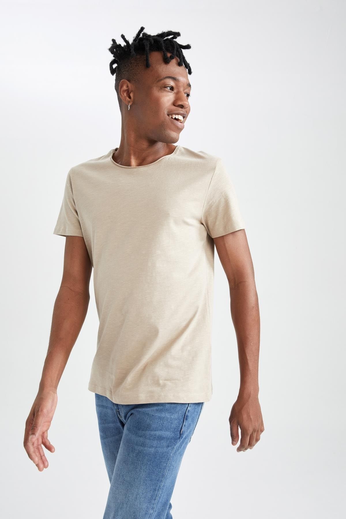 Defacto Plus Size Slim Fit Crew Neck 100 Cotton T Shirt Trendyol