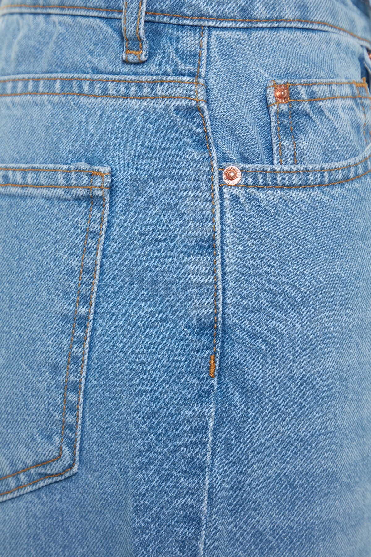 Collection Modré Mom Jeans s vysokým pásom TWOAW24JE00035