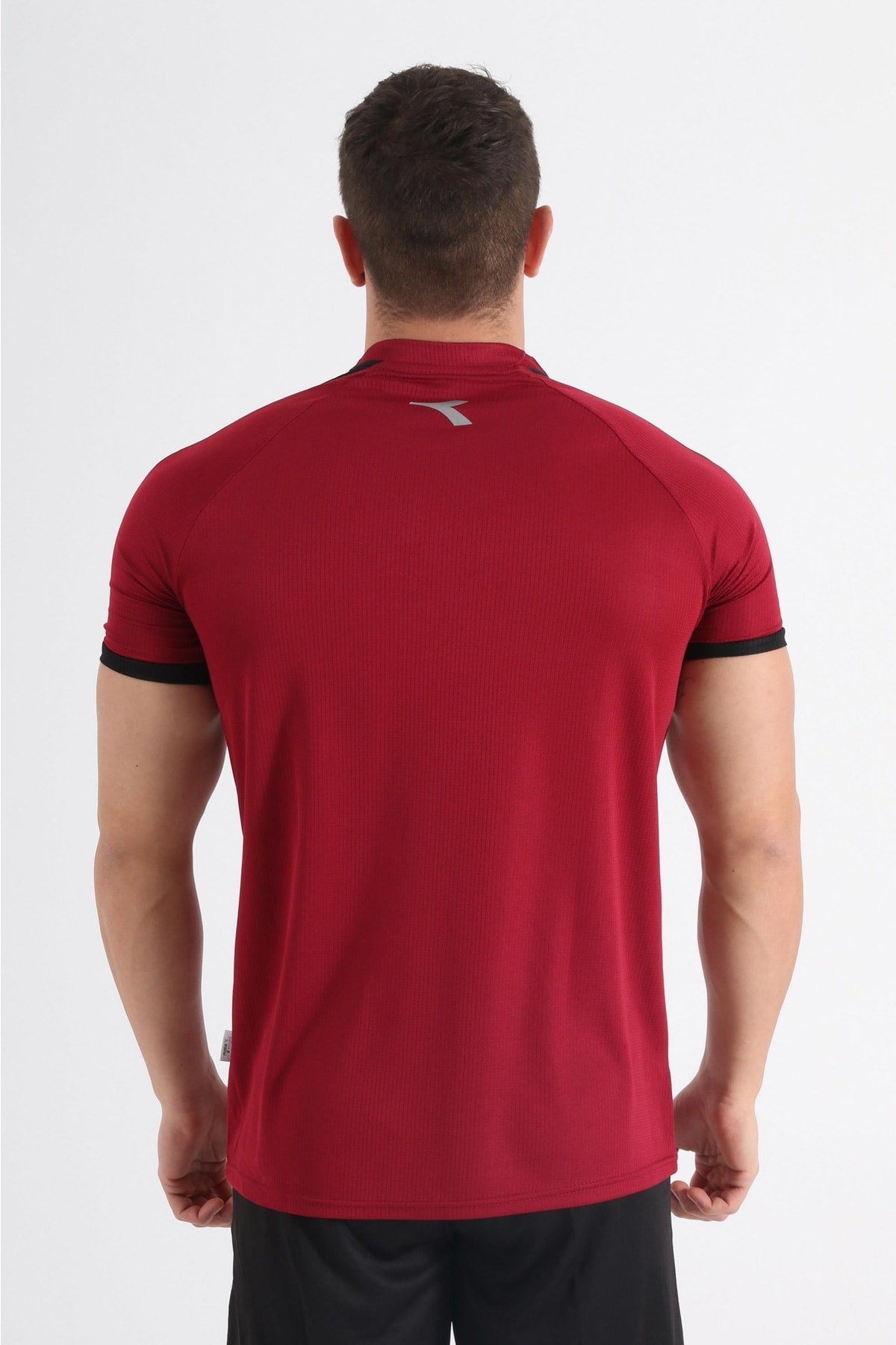 Diadora Mundial 21 Antrenman T-shirt Bordo-siyah görsel 5