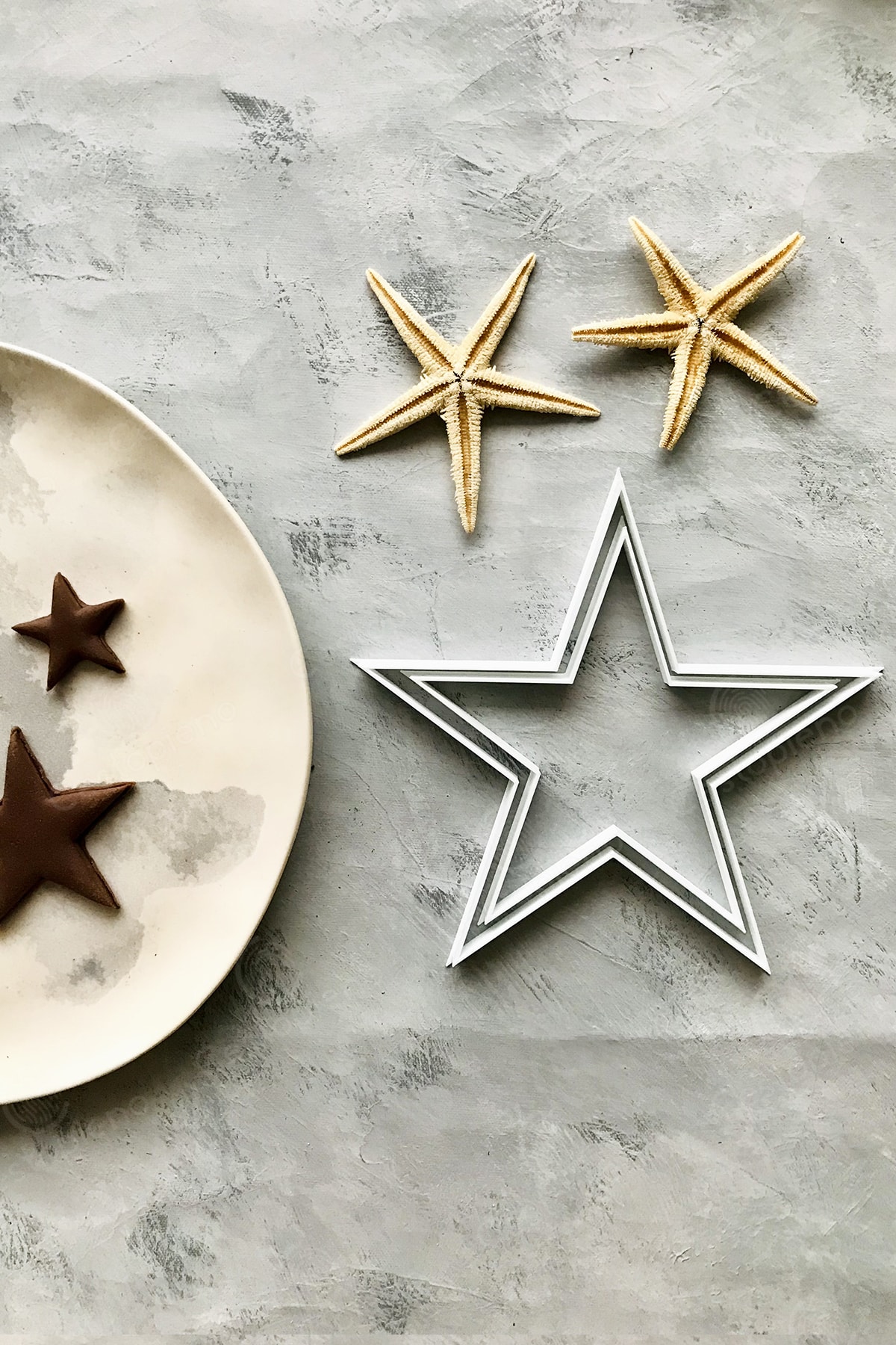 2-Piece Flat Star Dough Shaper (no 3,4)