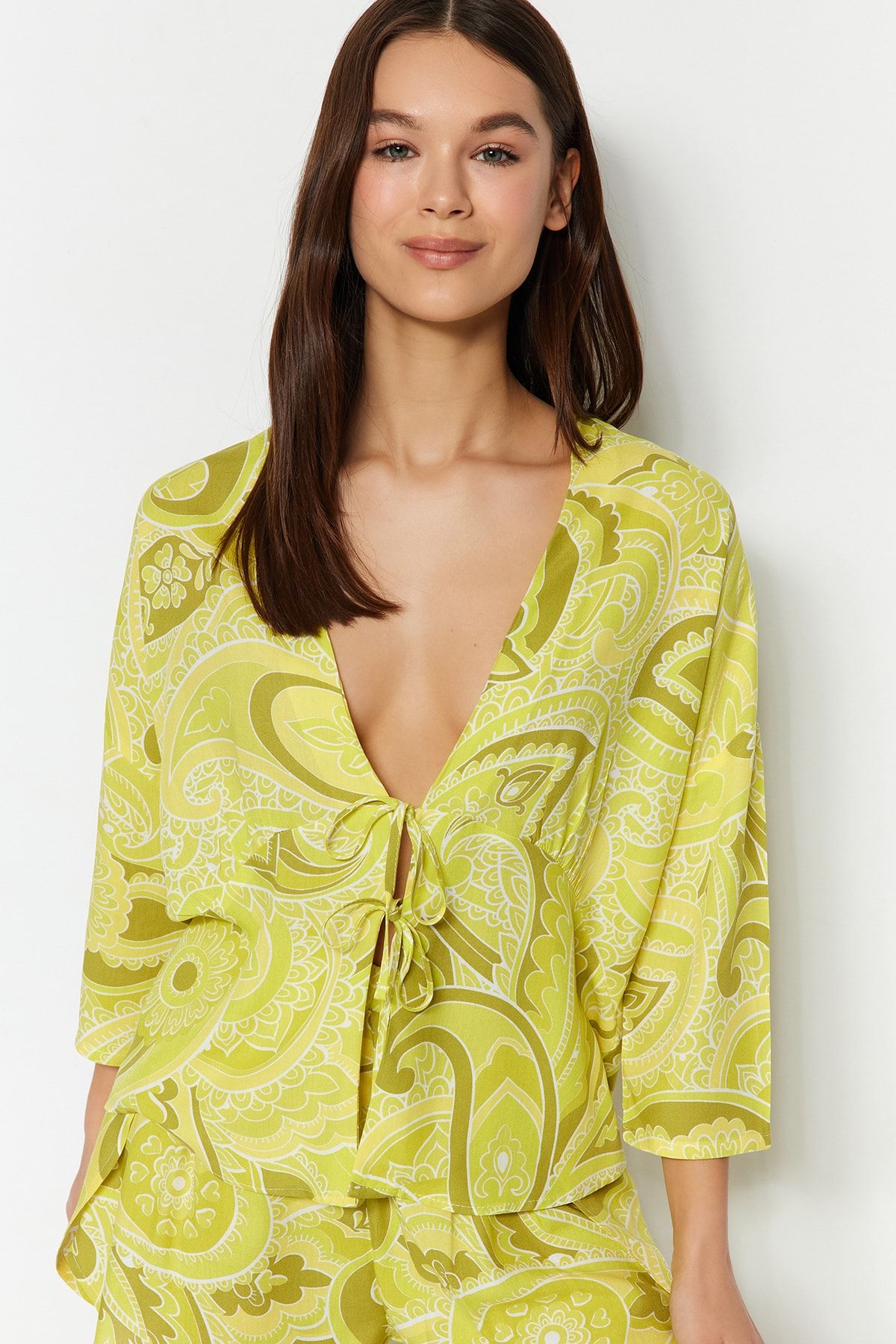 Trendyol Collection-Ethnic Pattern Viscose Pajamas Set - with Binding/Bow Detail, Multicolor Shorts Thmss23Pt00165 2