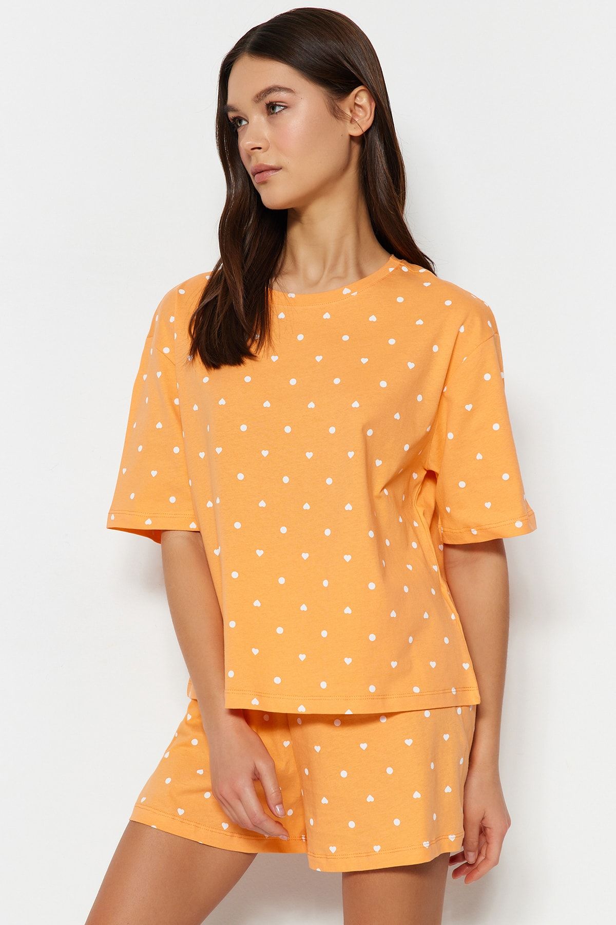 Trendyol Collection-Sada pyžama s oranžovými puntíky a srdíčky 100% bavlna šortky - THMSS21PT1485 3