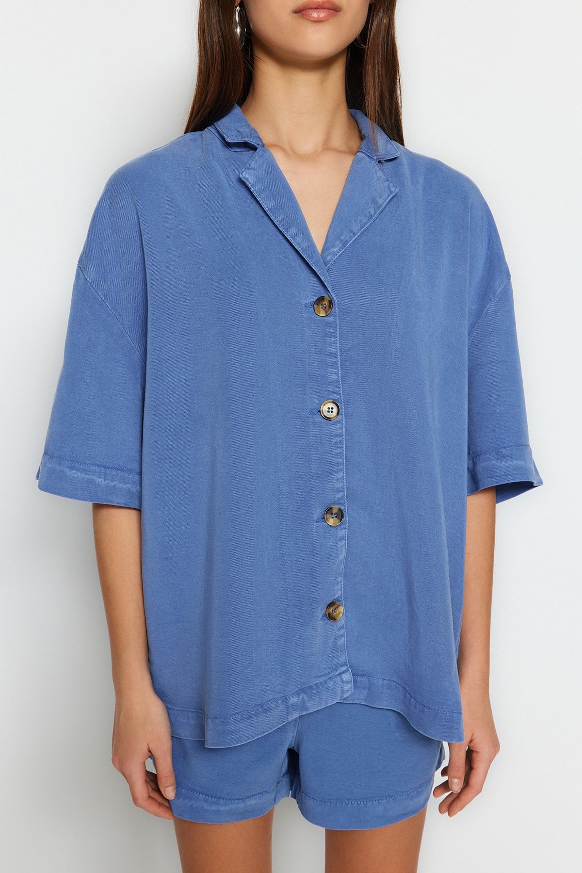 Trendyol Collection-Blaues Tencel™-Jeanshemd TWOSS23GO00410 4
