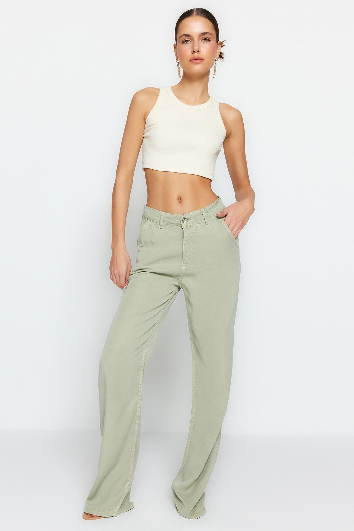 Trendyol Collection-Mint More Sustainable – 100 % Tencel-Jeans mit niedriger Taille und weitem Bein TWOSS23JE00219 2