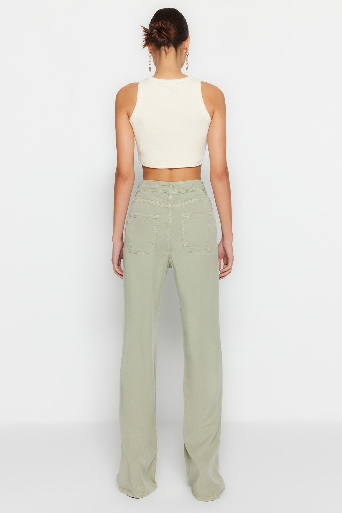 Trendyol Collection-Mint More Sustainable – 100 % Tencel-Jeans mit niedriger Taille und weitem Bein TWOSS23JE00219 4