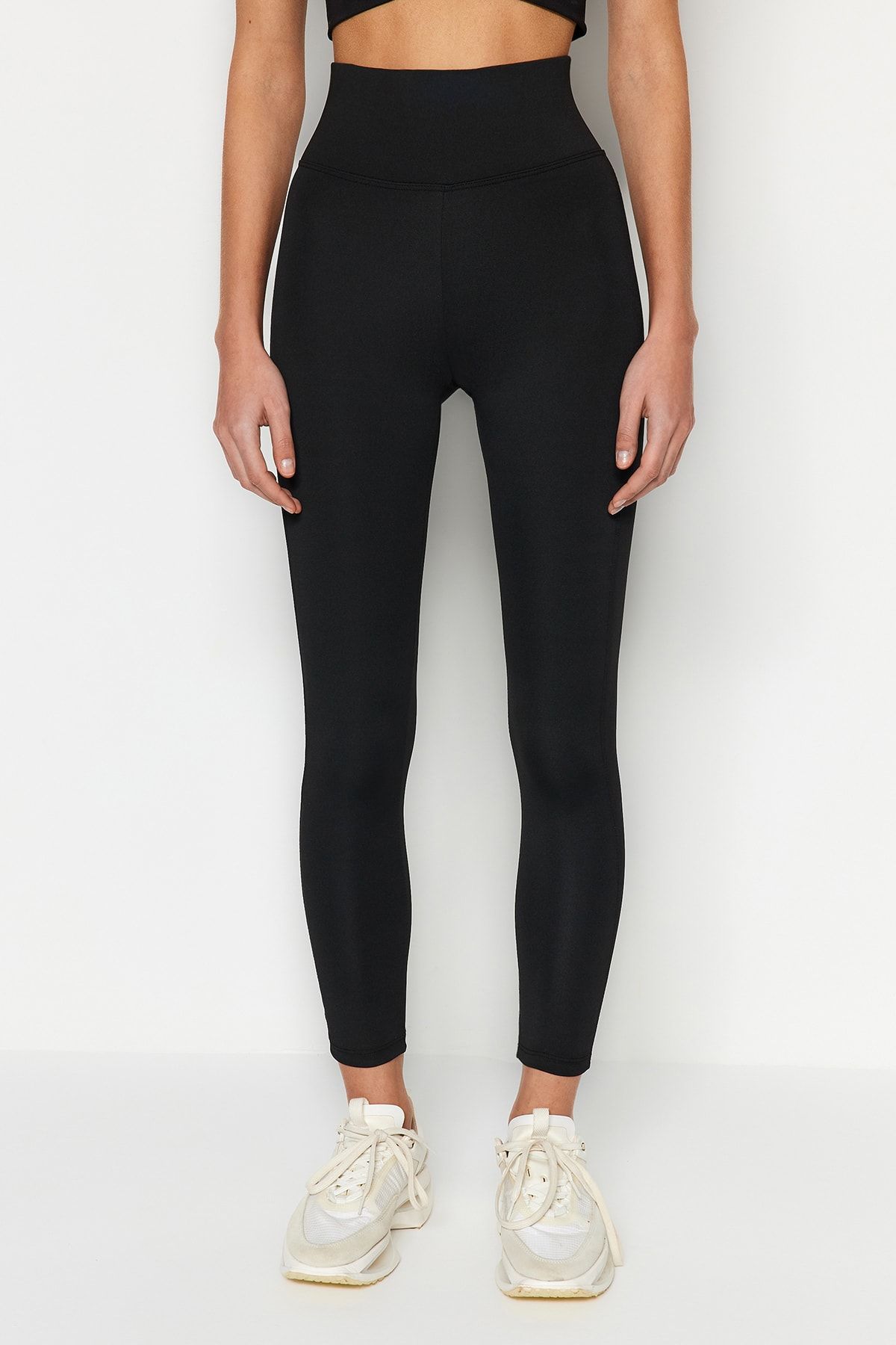 Trendyol Collection Sport-Leggings Schwarz Hoher Bund QV8619