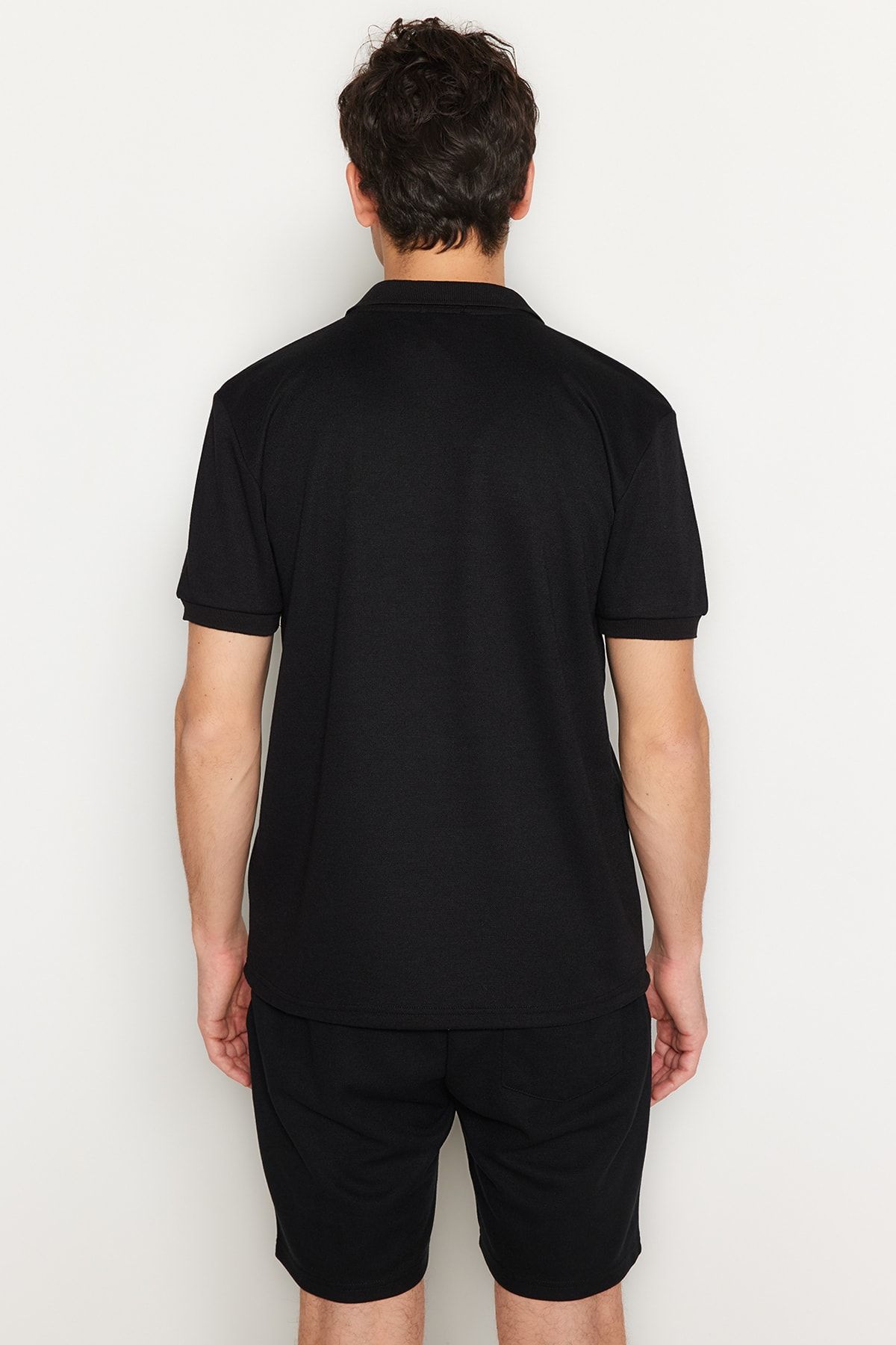 Trendyol Collection-Black POlo Neck T-shirt - Label Applique, Regular Cut TMNSS23po00016 3