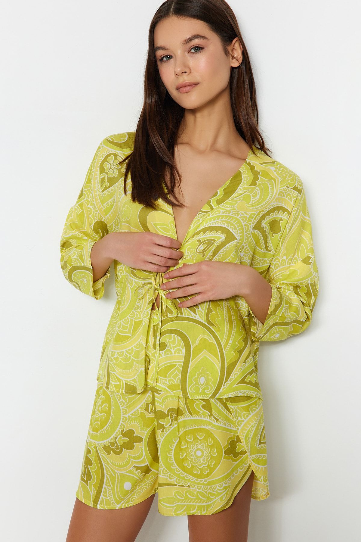 Trendyol Collection-Ethnic Pattern Viscose Pajamas Set - with Binding/Bow Detail, Multicolor Shorts Thmss23Pt00165 3