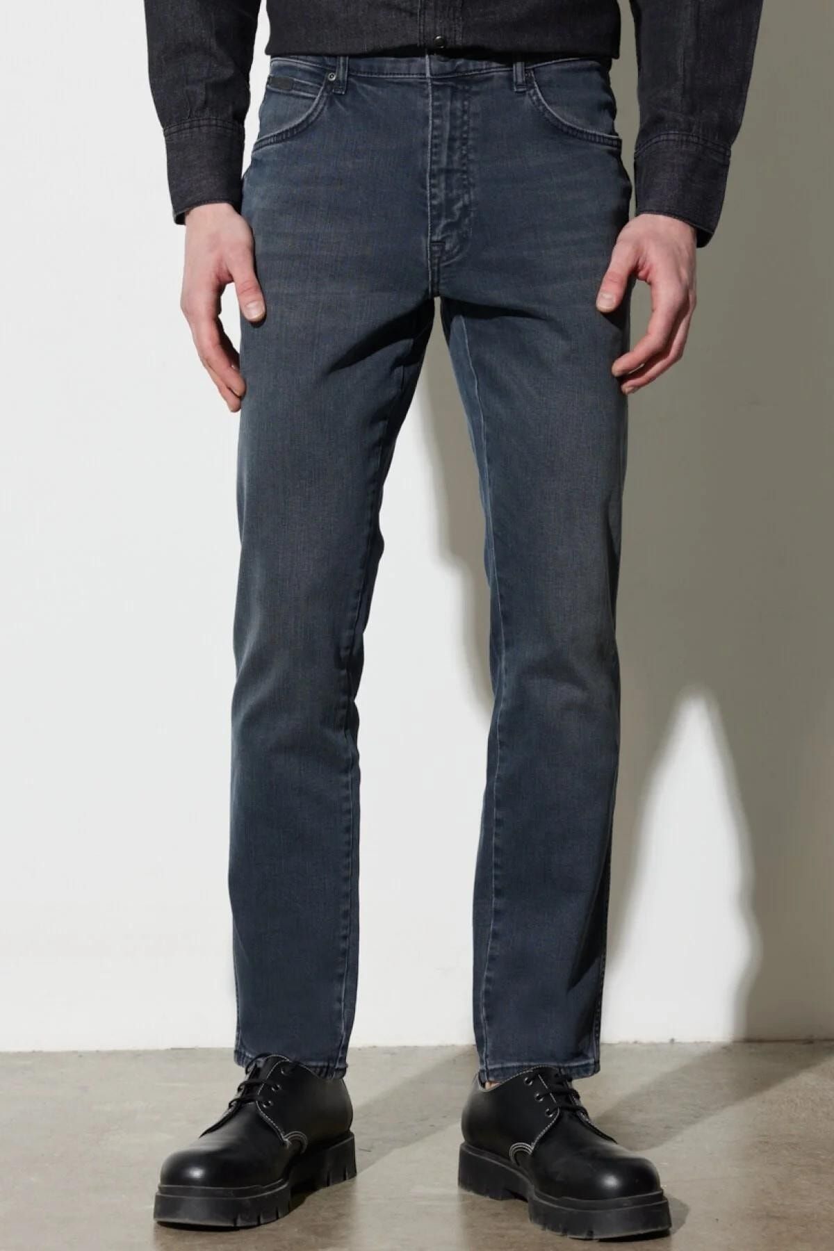 WRANGLER Texas Erkek Jean Pantolon W121029035