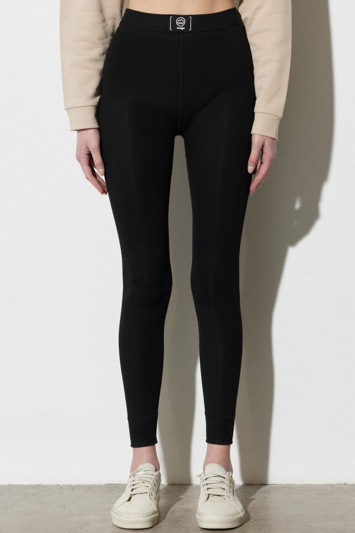 ALL TERRAIN GEAR -x- Wrangler Regular Fit Normal Kesim Kadın Termal Içlik Pantolon W222638