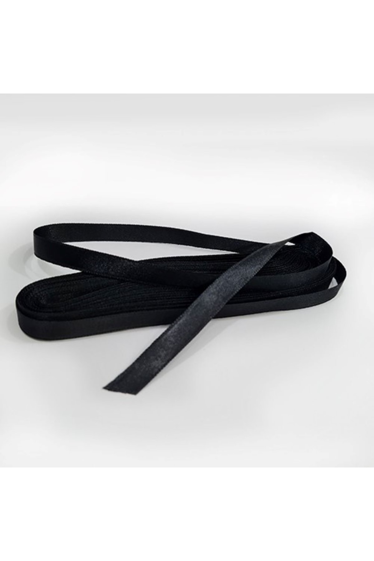 serap çiçekçilik Saten Kurdele Siyah (1cm 10 Metre )