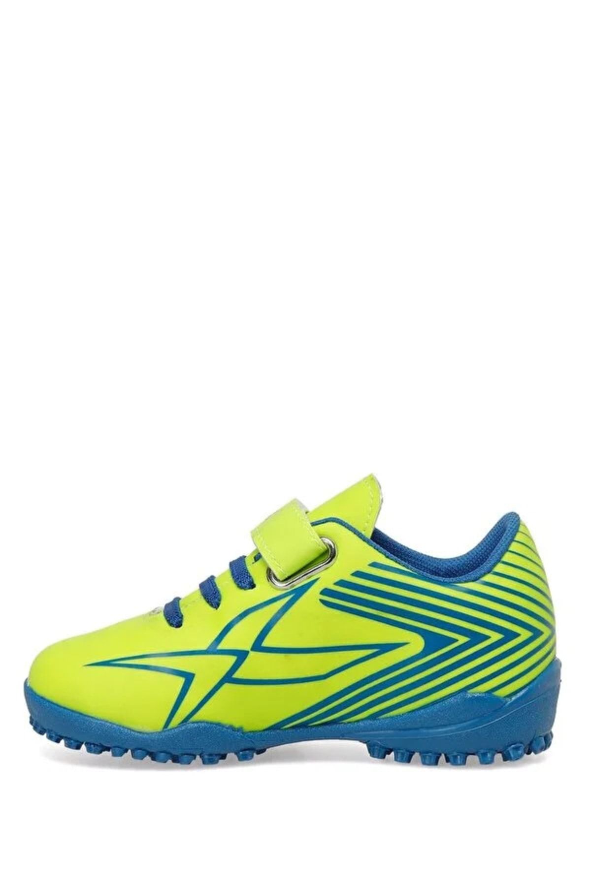 Infant astro turf discount trainers size c8