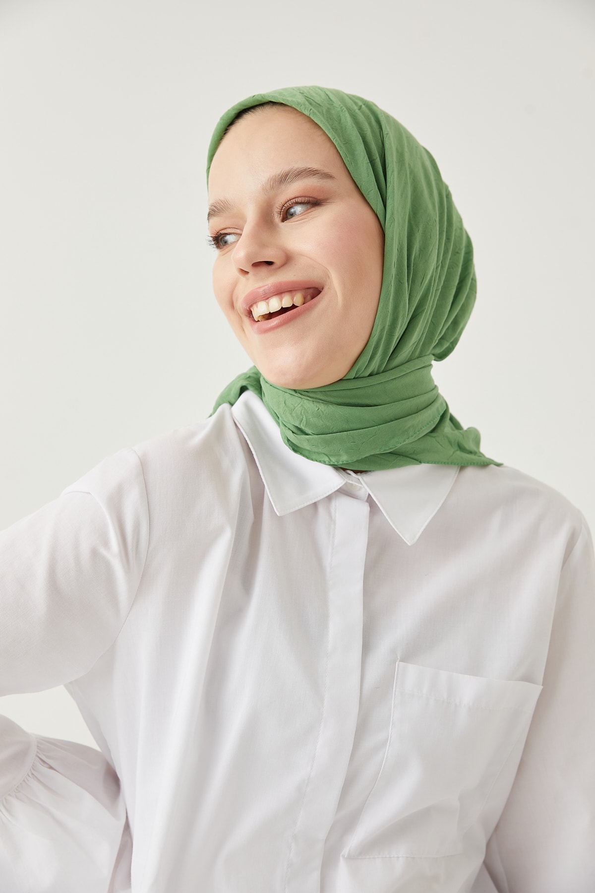 Women's Hijab Bamboo Crochet Scarf*Leaf Green