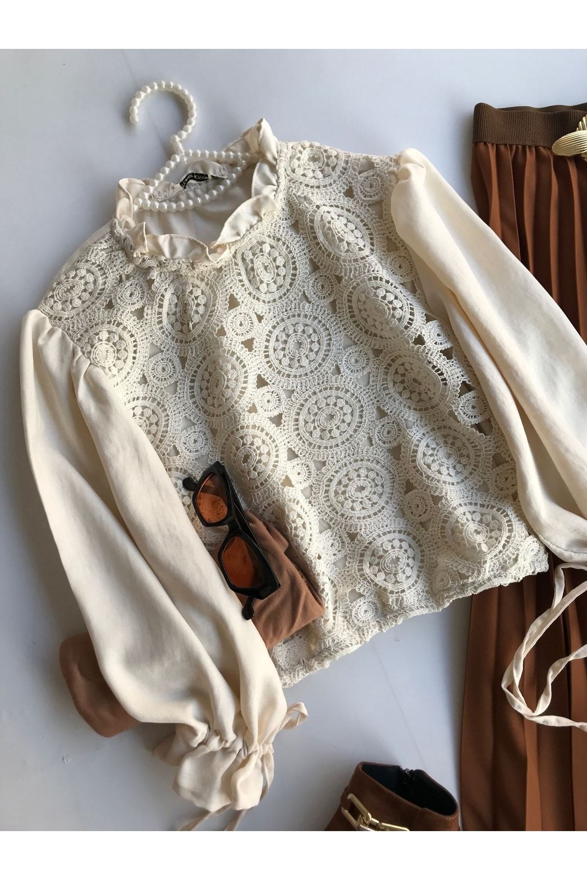 Hepsi Moda-Ecru Guipure Model Ts Blouse 2