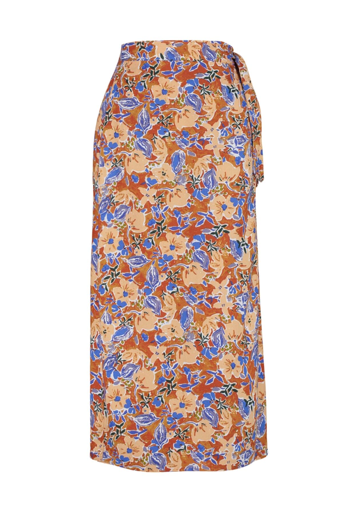 Trendyol Collection-Vícebarevná viskózová tkanina s květinovým vzorem Midi tkaná sukně TWOSS23ET00294 6