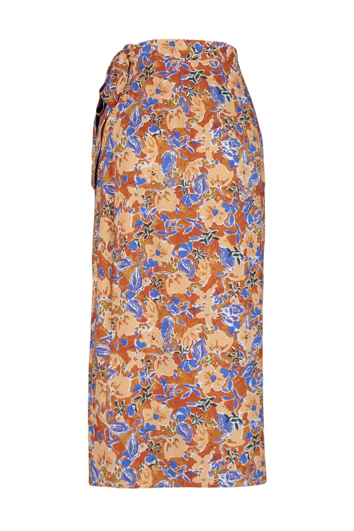 Trendyol Collection-Vícebarevná viskózová tkanina s květinovým vzorem Midi tkaná sukně TWOSS23ET00294 8