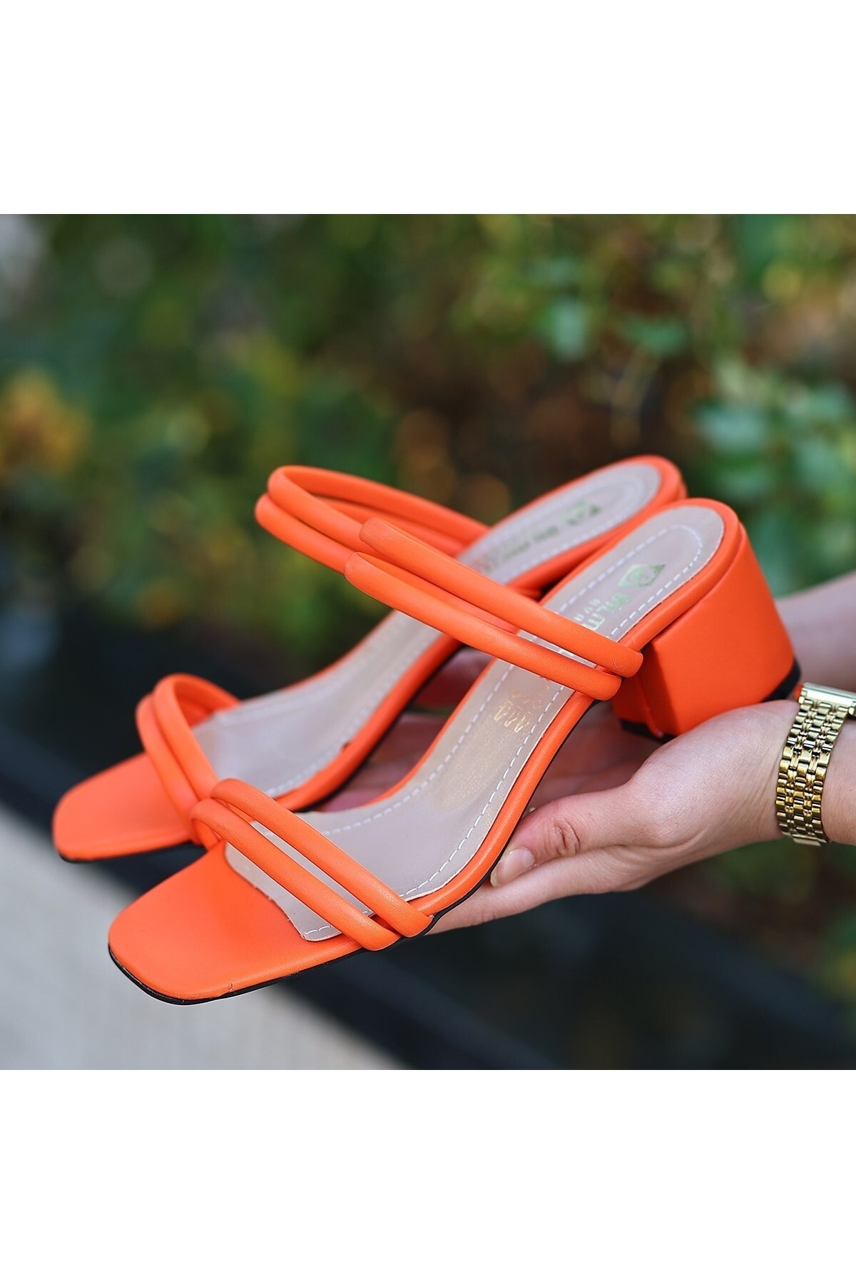 Renti Turuncu Cilt Topuklu Terlik