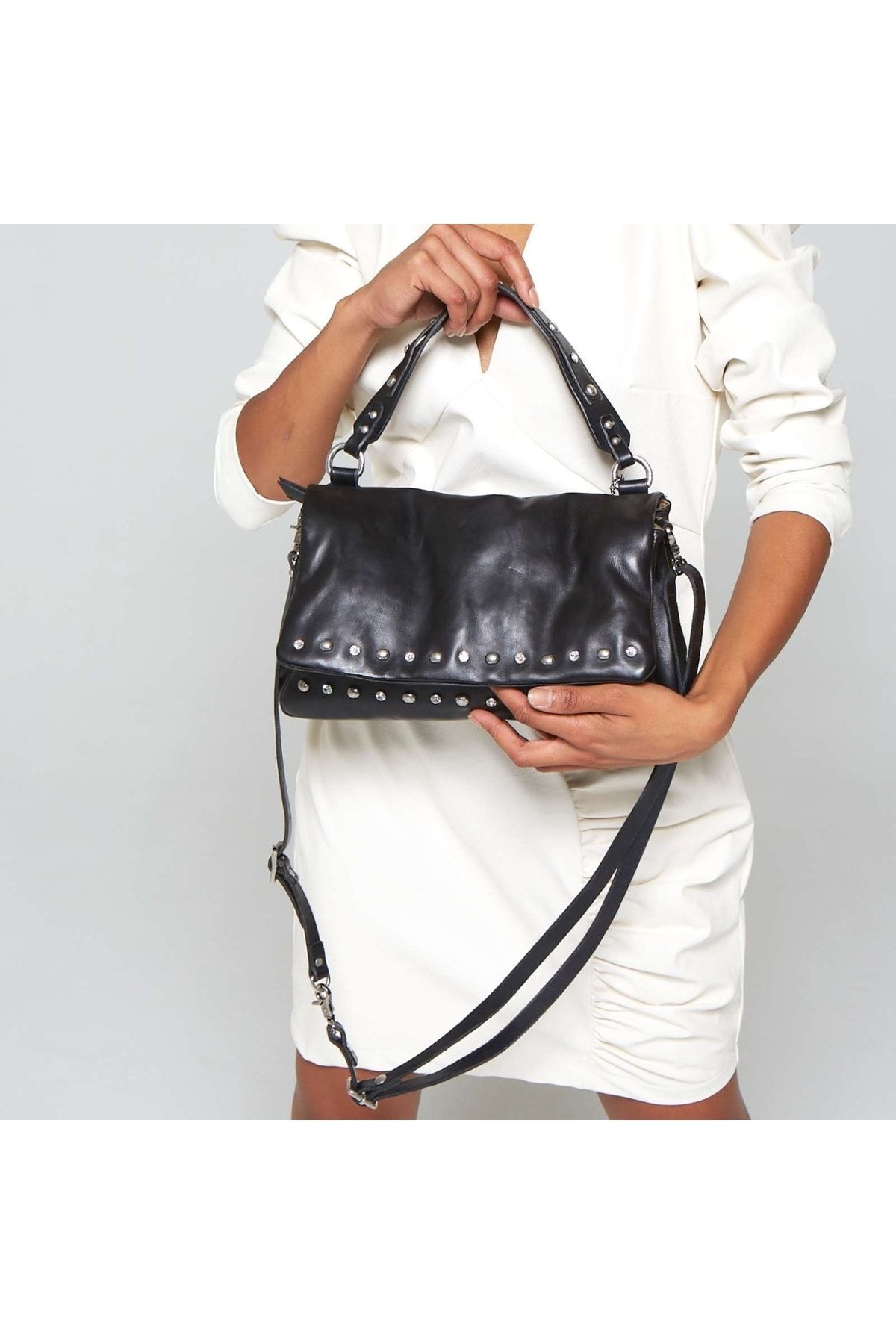 A.S.98 Handtasche Schwarz Unifarben Fast ausverkauft