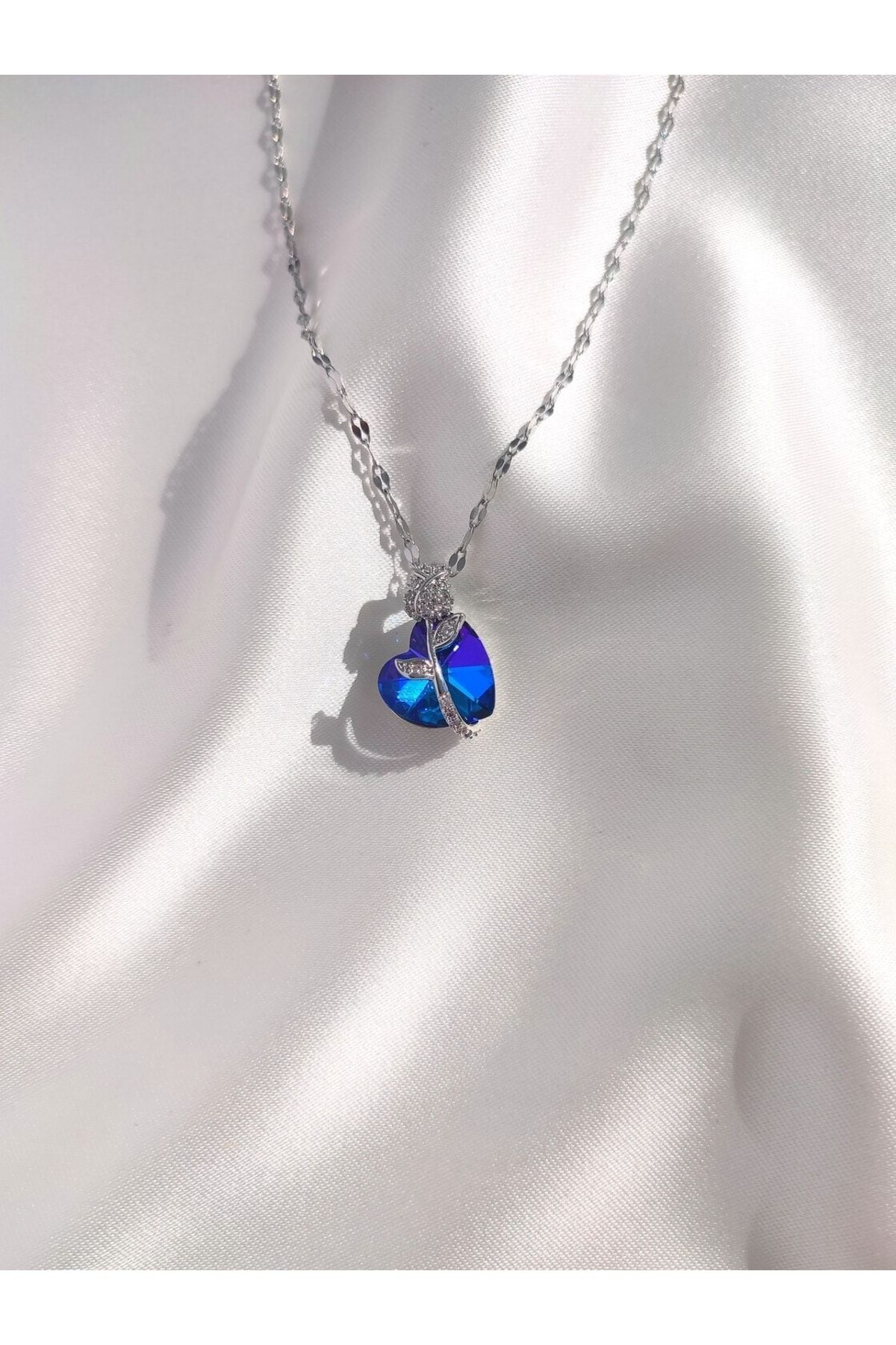 Swarovski blue heart clearance necklace