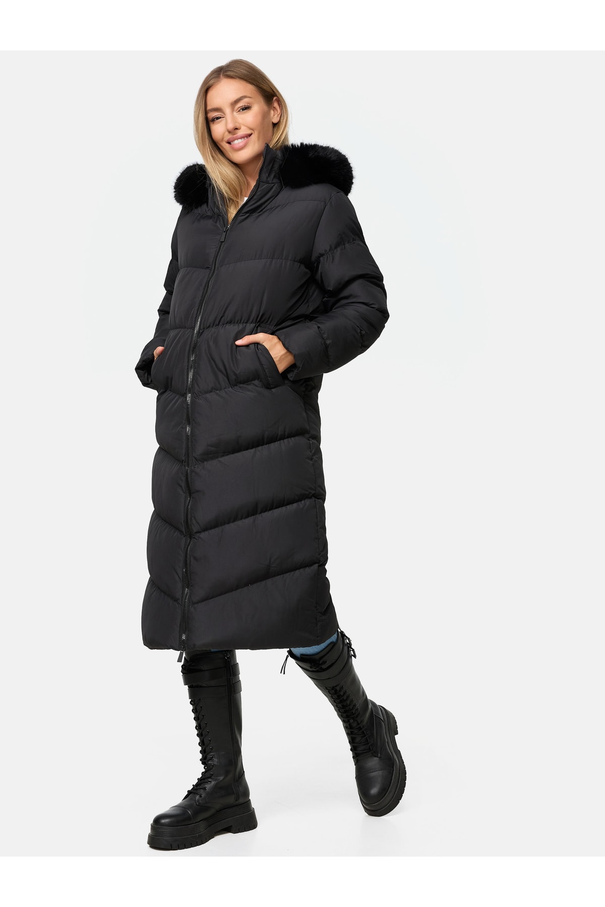 Threadbare Mantel Schwarz Basic Fast ausverkauft AR7909