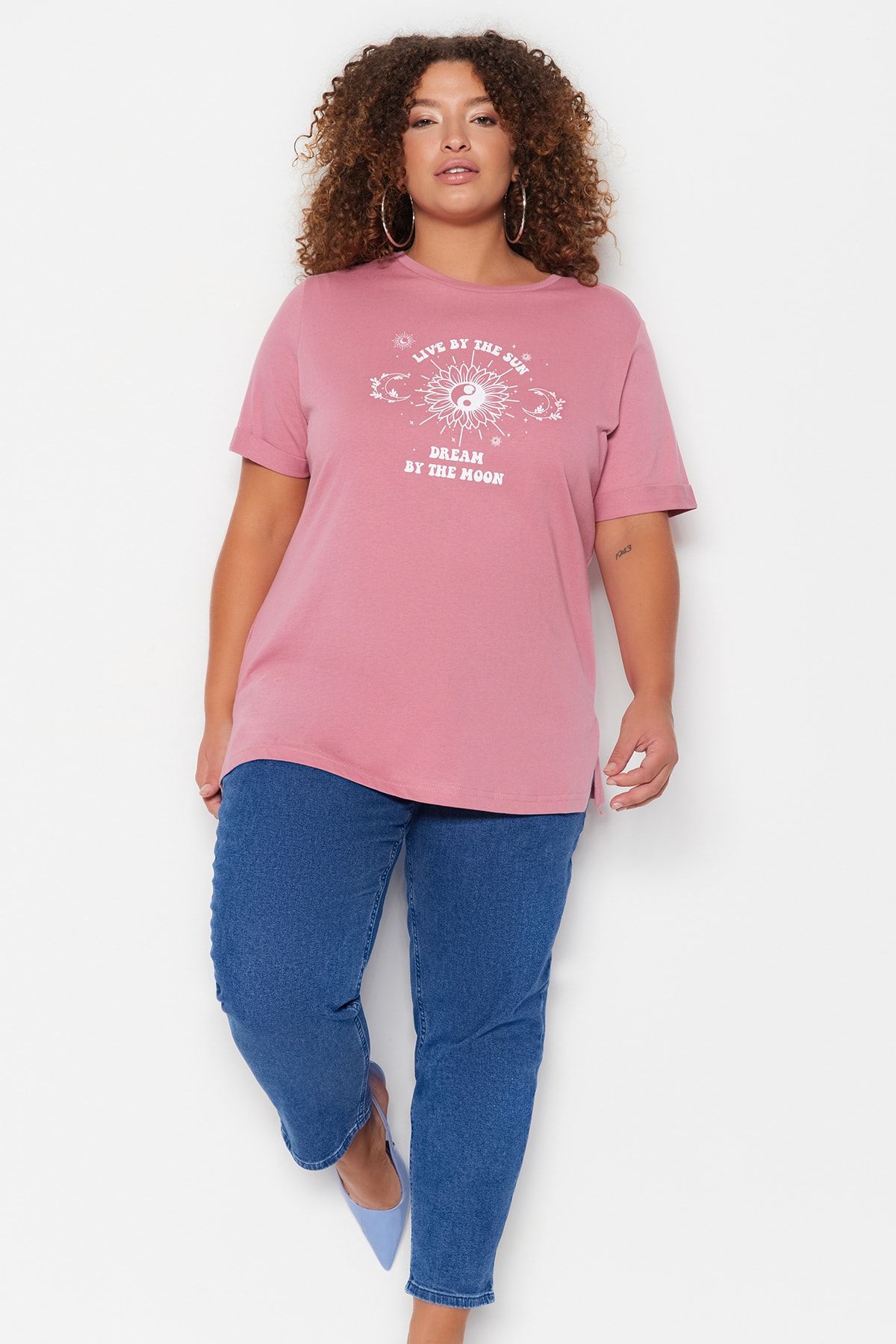 complete the look image