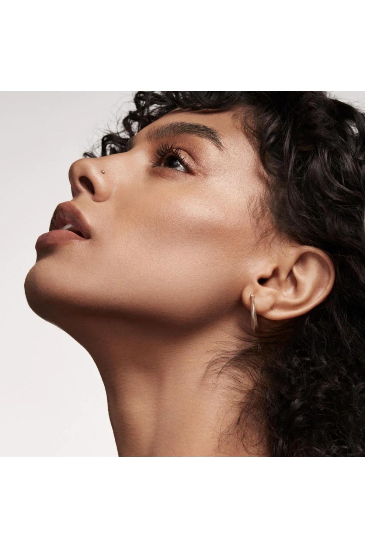 FENTY BEAUTY نوار نوردهی شمعی با جلوه درخشان