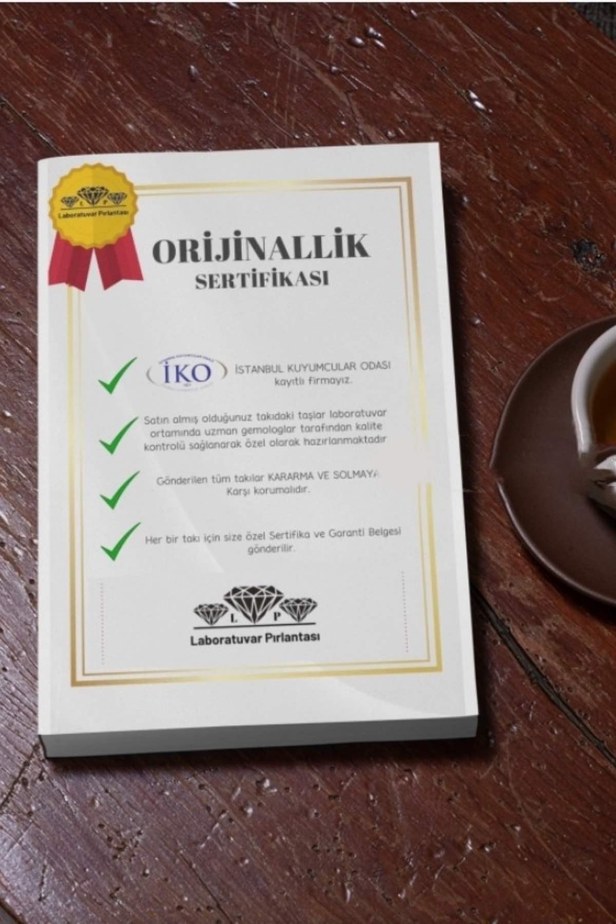 Işıklı Kutuda 1.5 Karat Beştaş Ve 0.75 Karat Tektaş Yüzük 3
