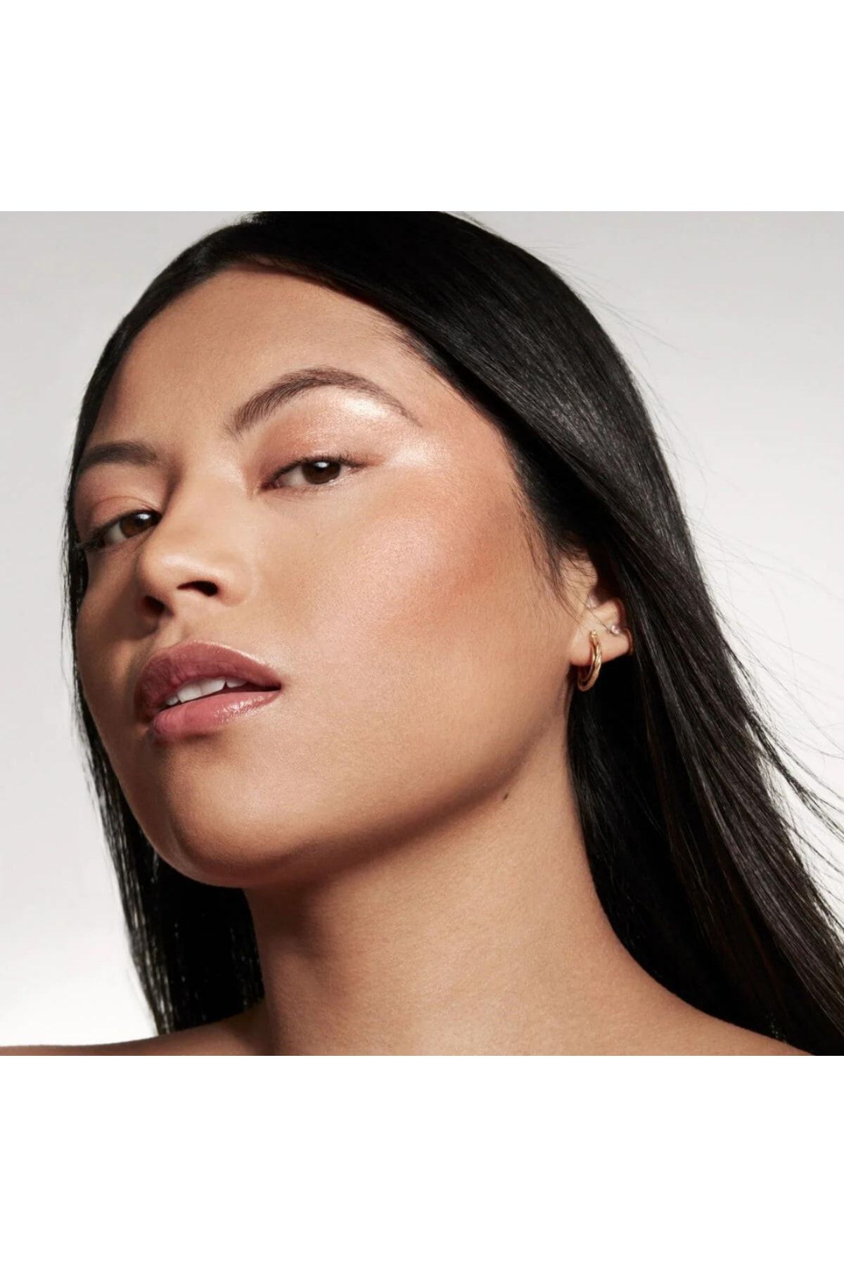 FENTY BEAUTY نوار نوردهی شمعی با جلوه درخشان