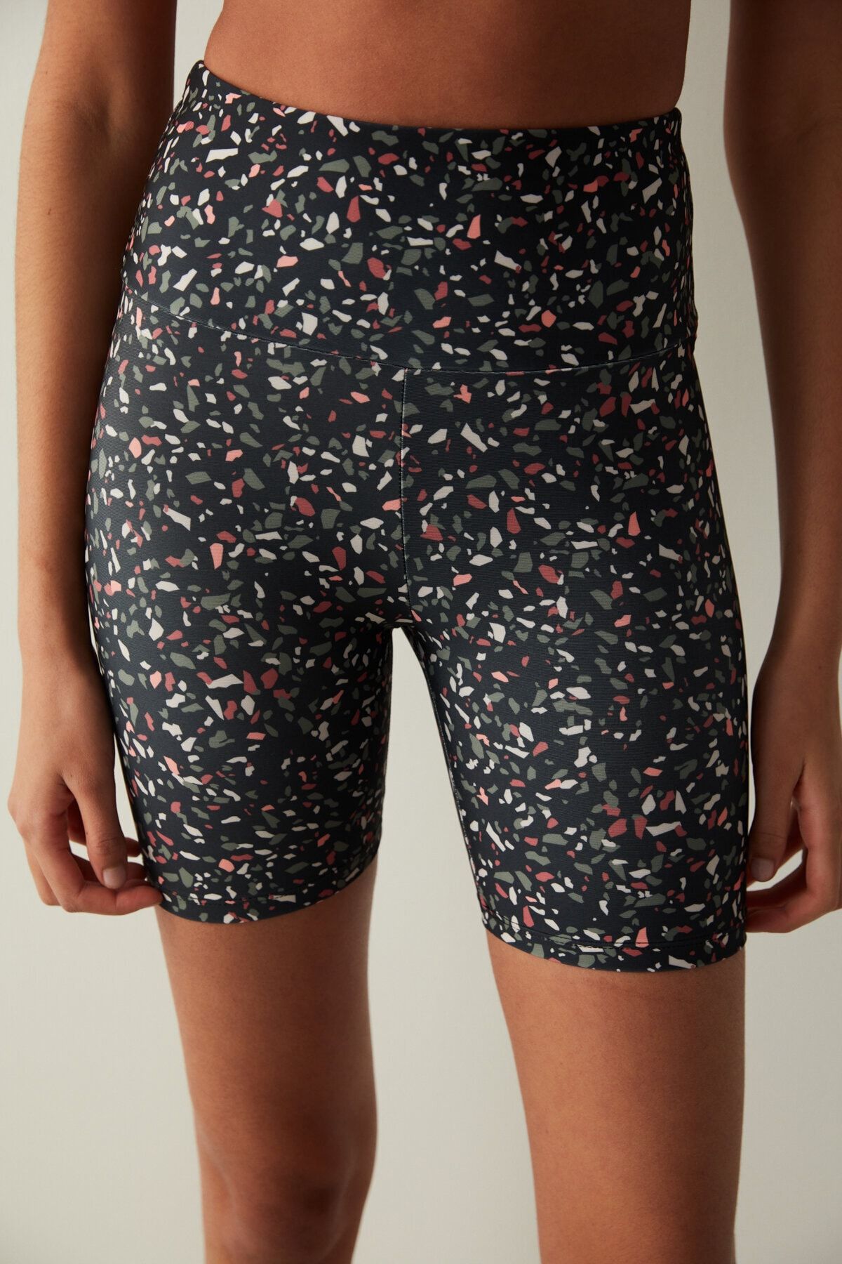 Penti-Cyclist Patterned Shorts 3