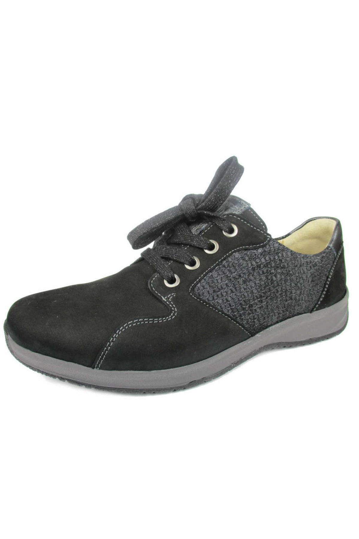 HARTJES Walkingschuh Schwarz Flacher Absatz