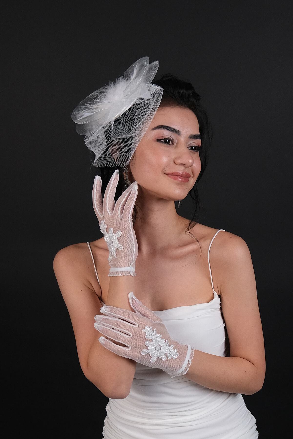Hayalperest boncuk Beyaz Çiçek Detaylı Kısa Gelin Eldiveni Ve Gelin Şapkası Seti görsel 3