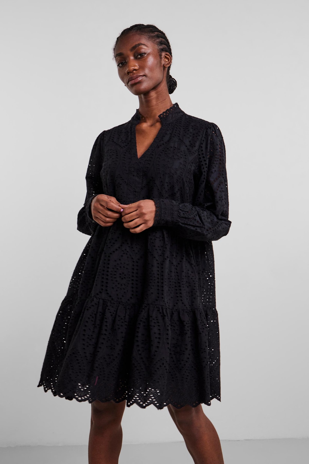 Y.A.S. Kleid Schwarz Smock-Kleid Fast ausverkauft
