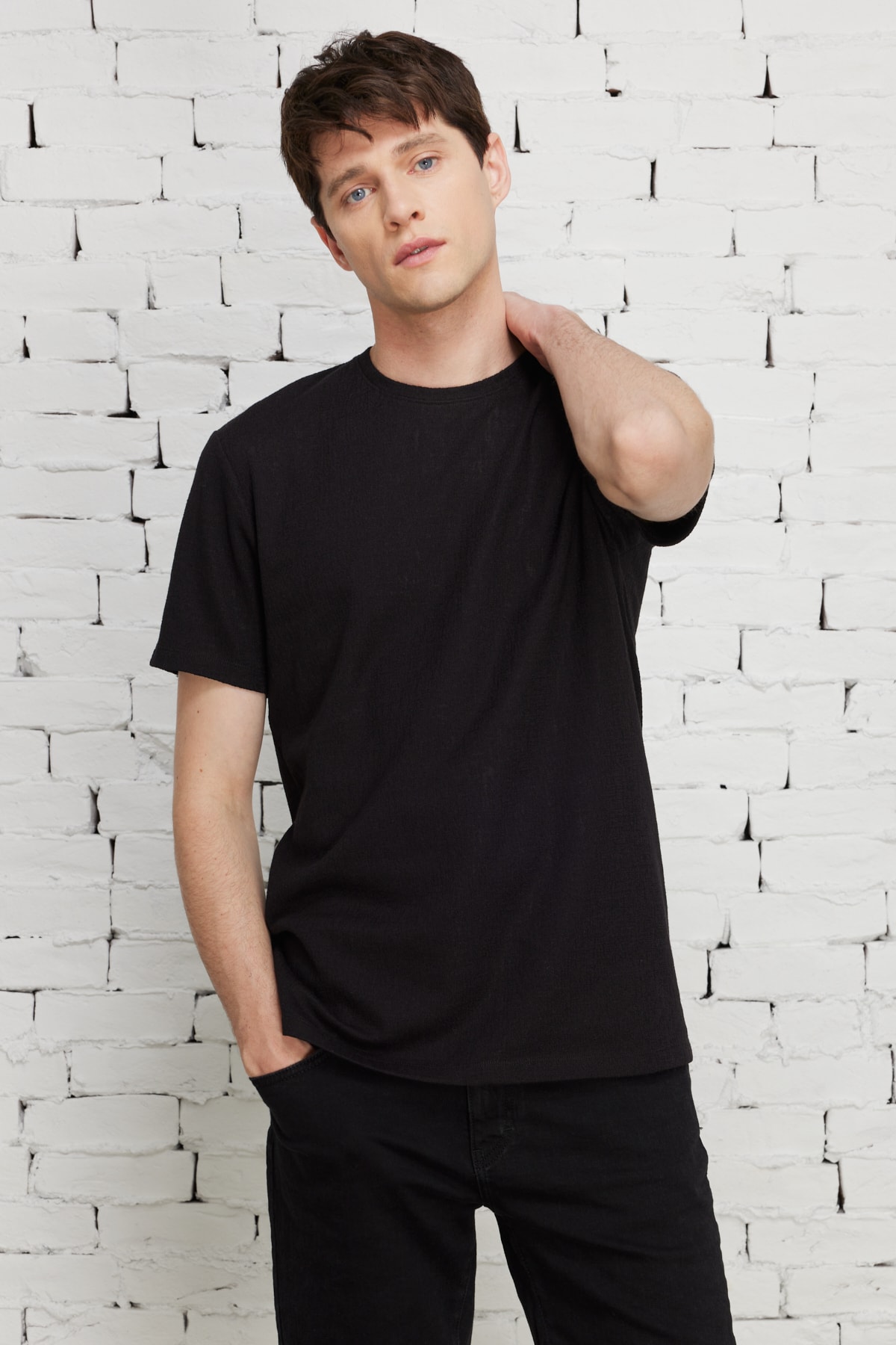 ALTINYILDIZ CLASSICS-Pánské černé bavlněné tričko Slim Fit Slim Fit Crew Neck 5