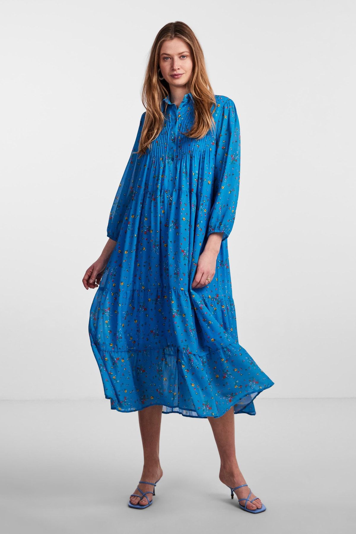 Y.A.S. Kleid Blau Gerüschter Saum Fast ausverkauft