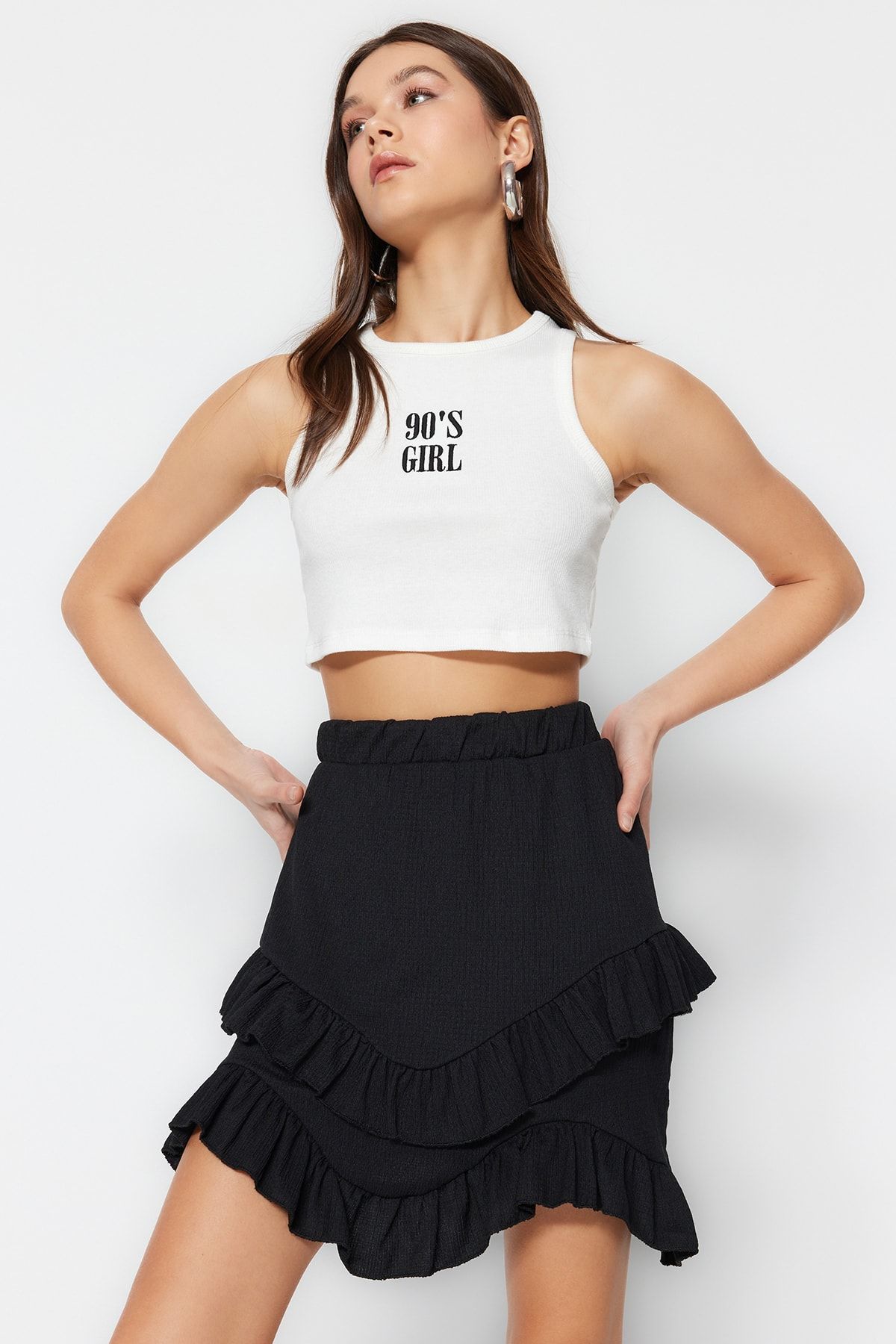 Black ruffle skirt 90s clearance