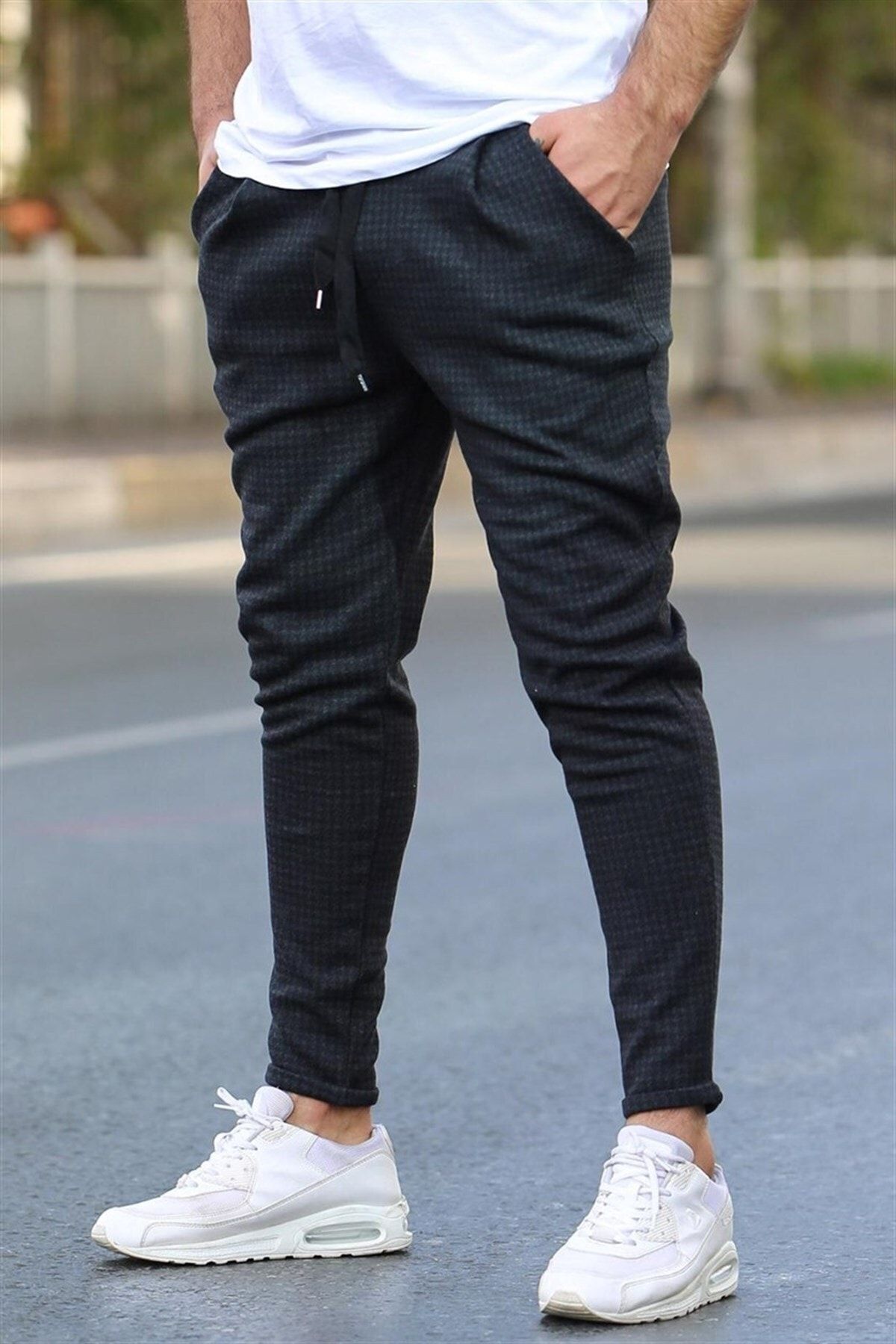 Madmext Jogginghose Schwarz Slim