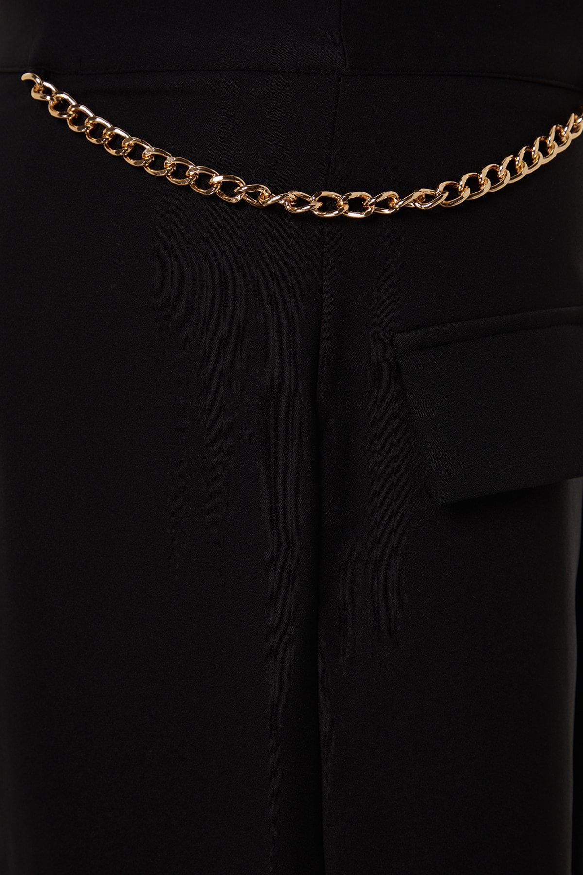 Trendyol Curve-Black High Waist Finike Shorts Skirt & Bermuda TBBSS23AP00012 6