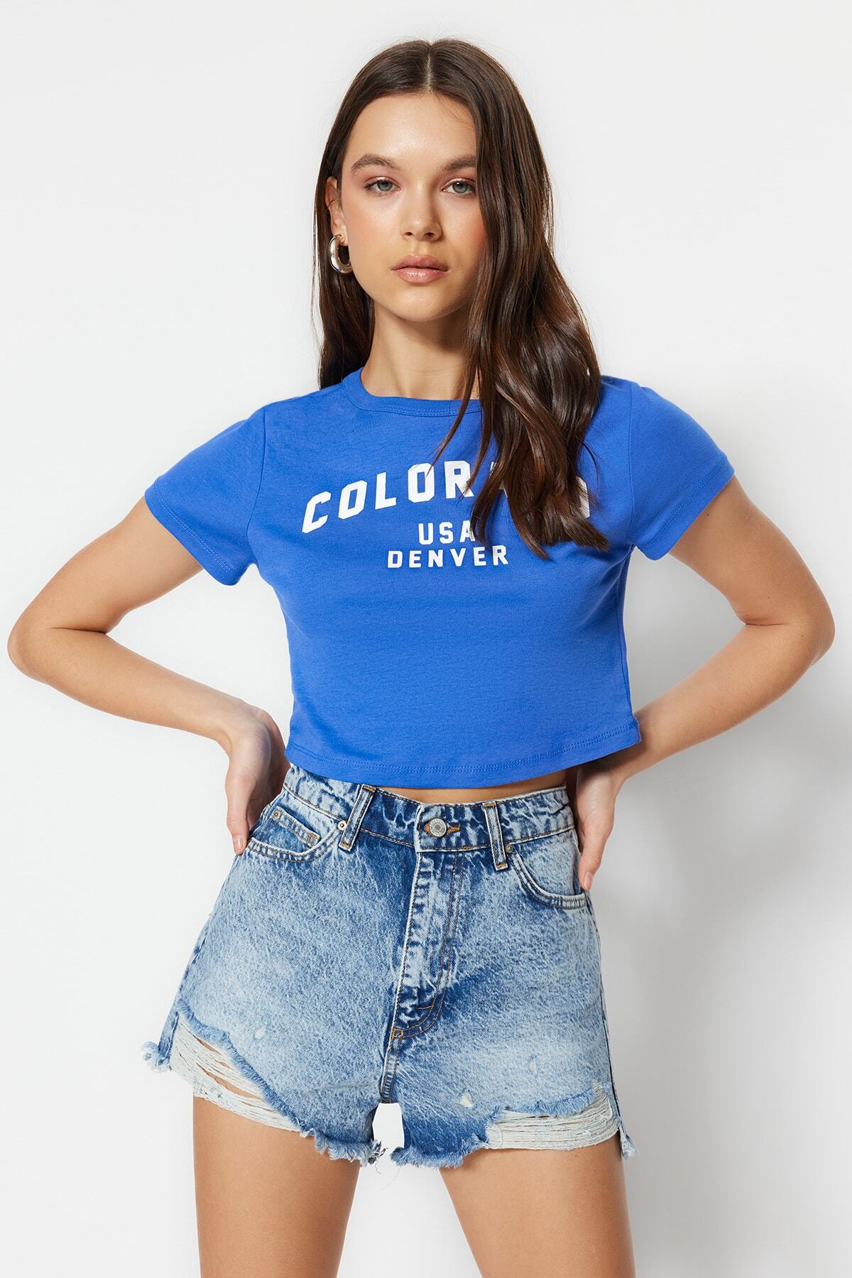 Trendyolmilla  Mavi Yırtıklı Yüksek Bel Mini Denim Şort TWOSS23SR00207 - Görsel 3