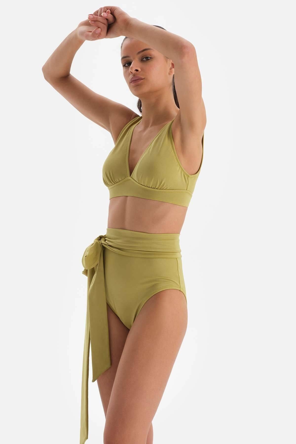 Dagi-Breites Triangel-Bikinioberteil in Pistaziengrün 3