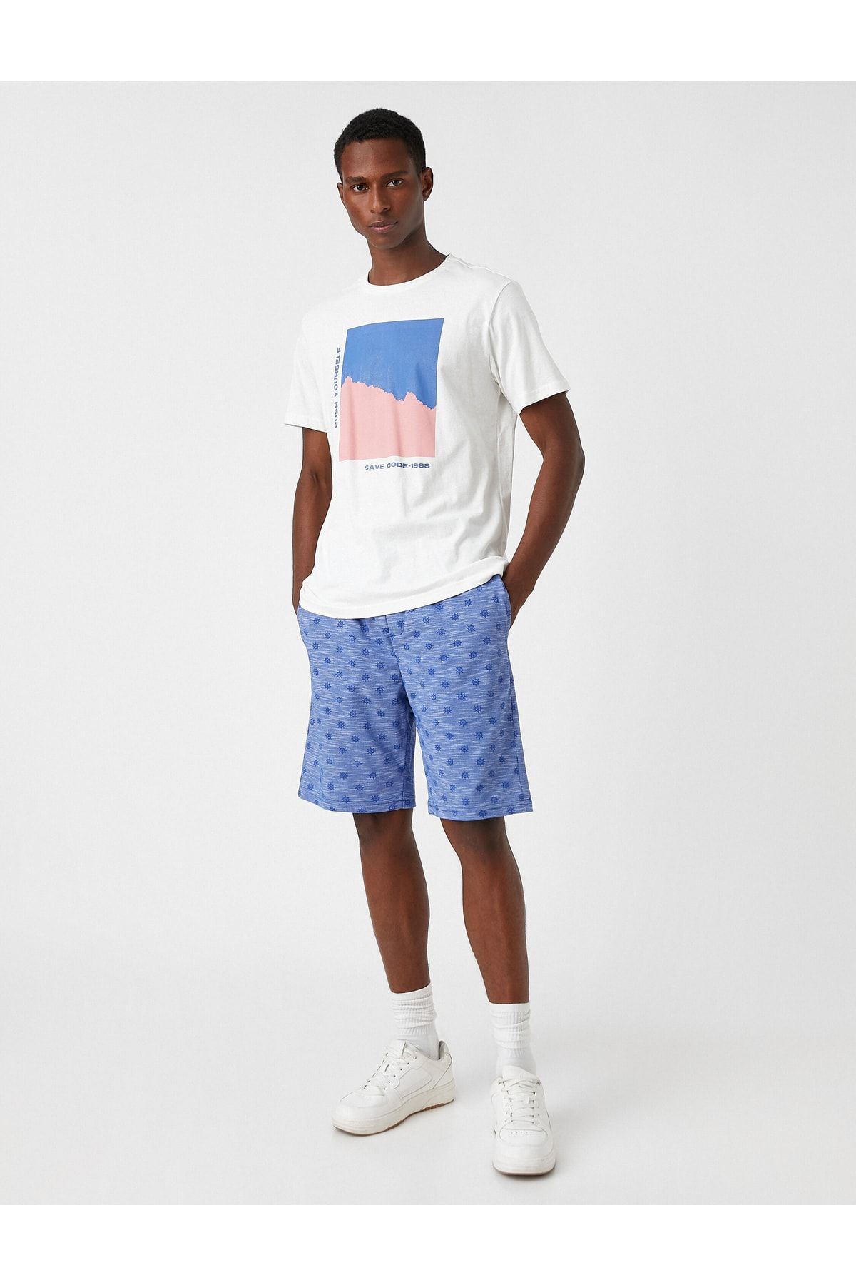 Koton Shorts Blau Mittlerer Bund Fast ausverkauft