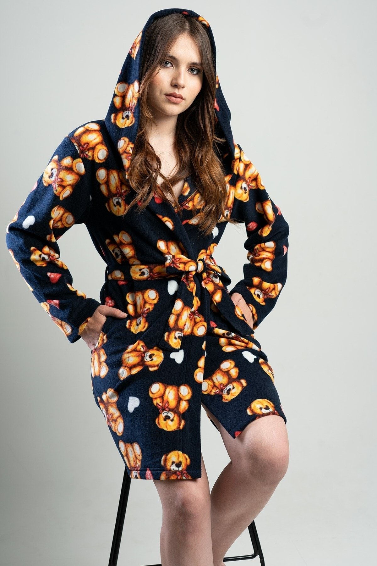Vienetta Women s Fleece Hooded Short Dressing Gown Trendyol