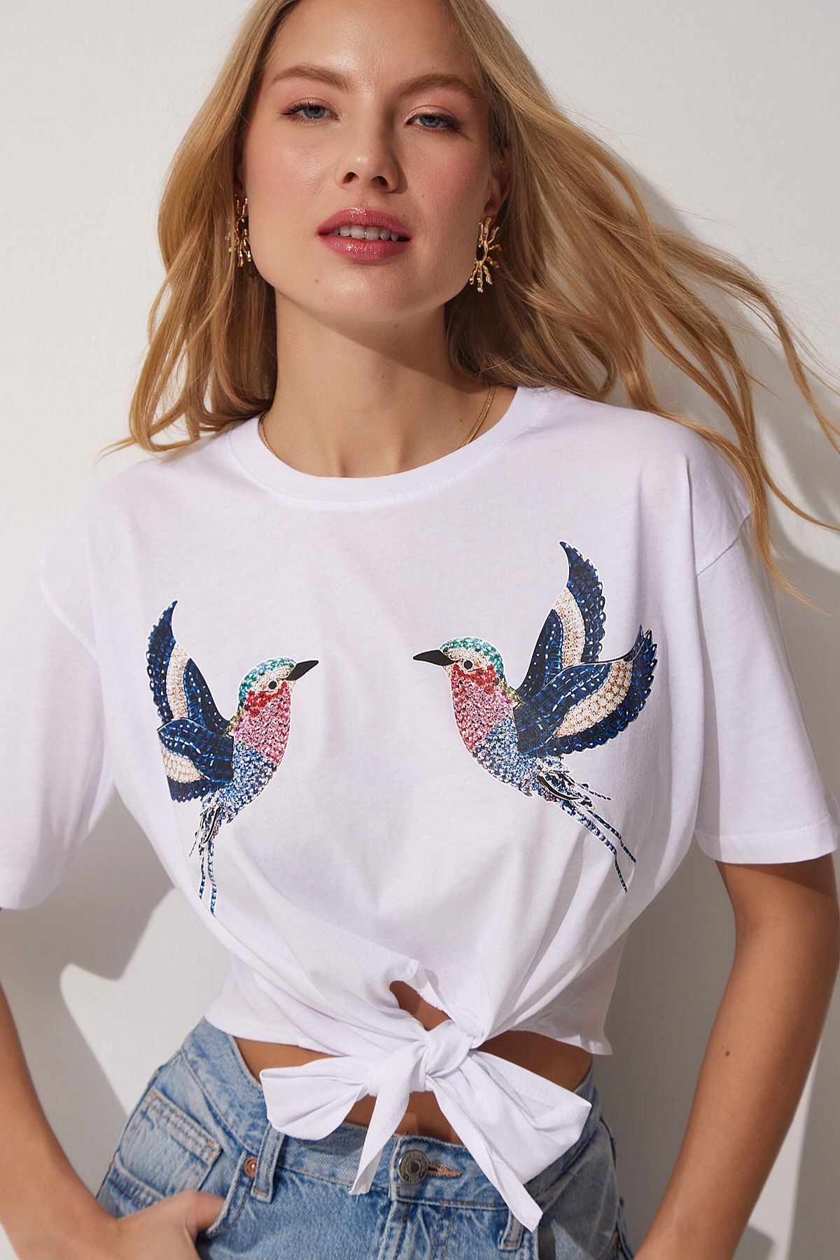 Happiness İstanbul T-Shirt Weiß Regular Fit Fast ausverkauft