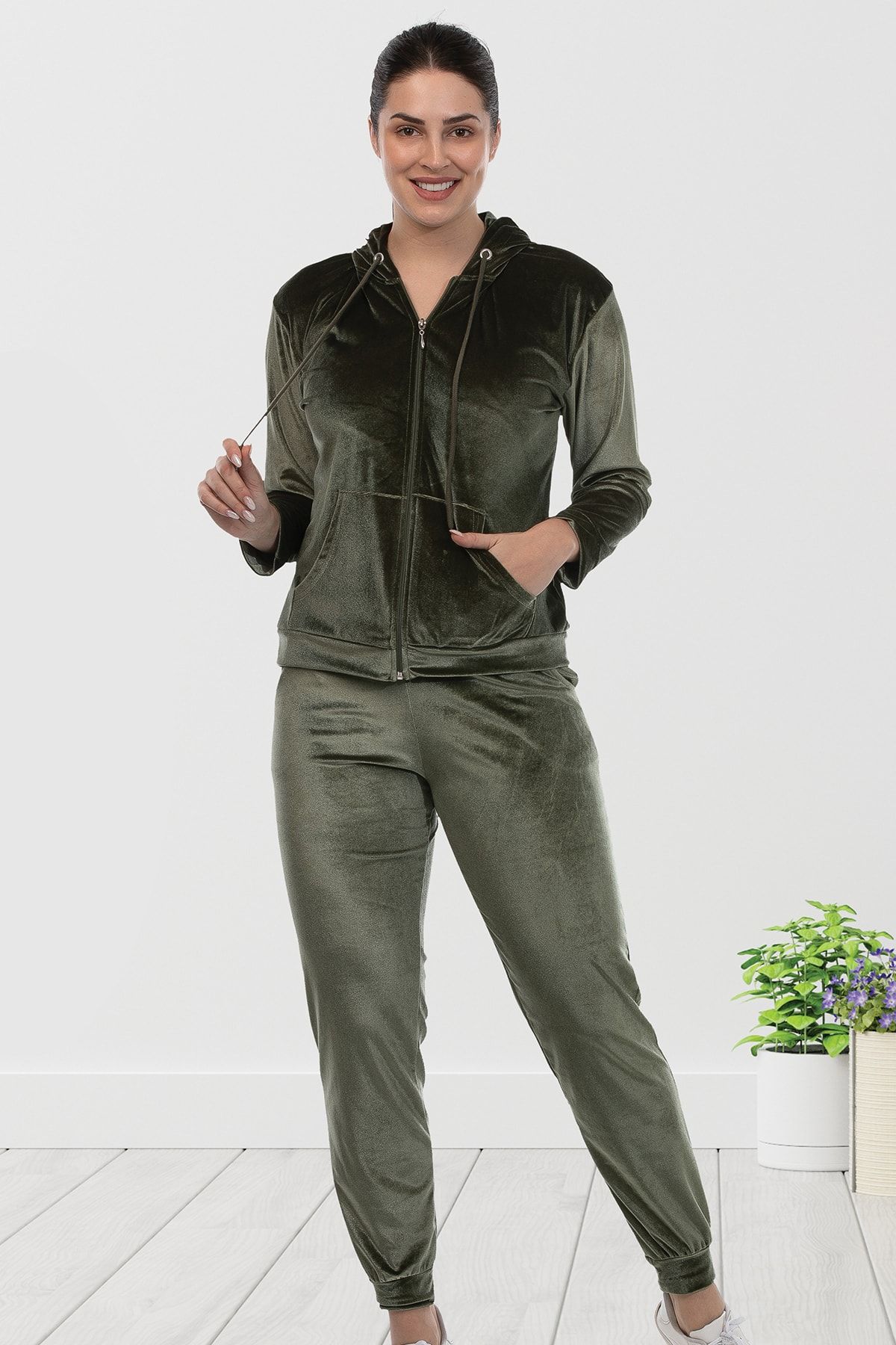 Velour tracksuit deals set womens