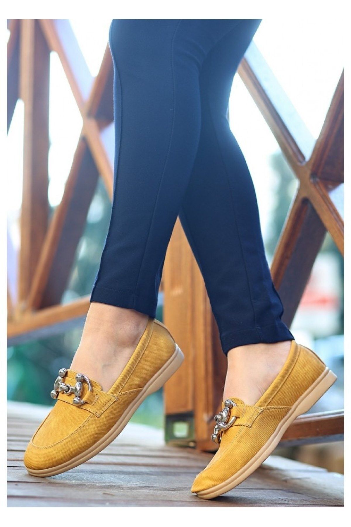 Mustard ballerina shoes 2025